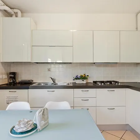 A Casa Di La' - Regarda Travel Apartamento *