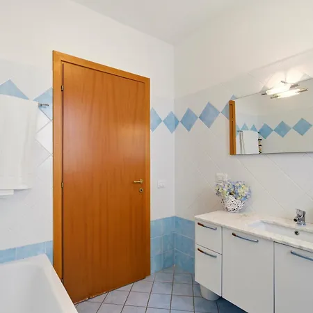 Apartamento A Casa Di La' - Regarda Travel *