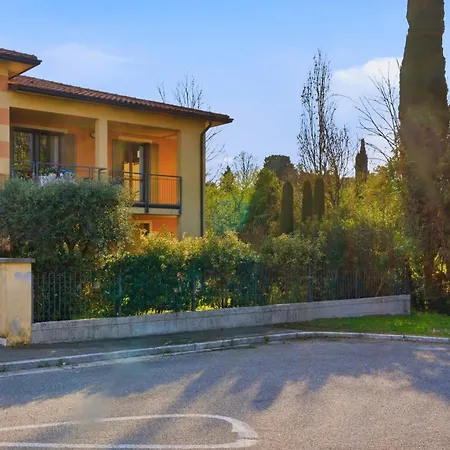 A Casa Di La' - Regarda Travel Apartamento *